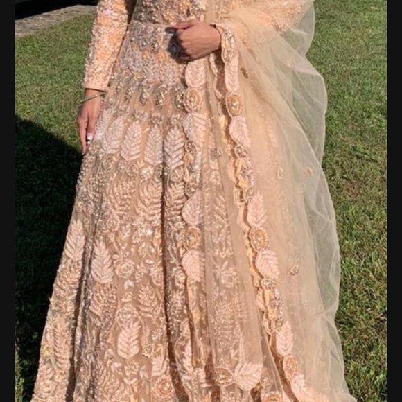 Designer Lengha - Picture 11 of 12